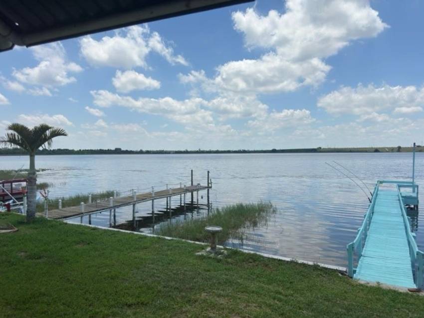 141 Lake Smart Drive a Winter Haven, FL Mobile or Manufactured Home for Sale